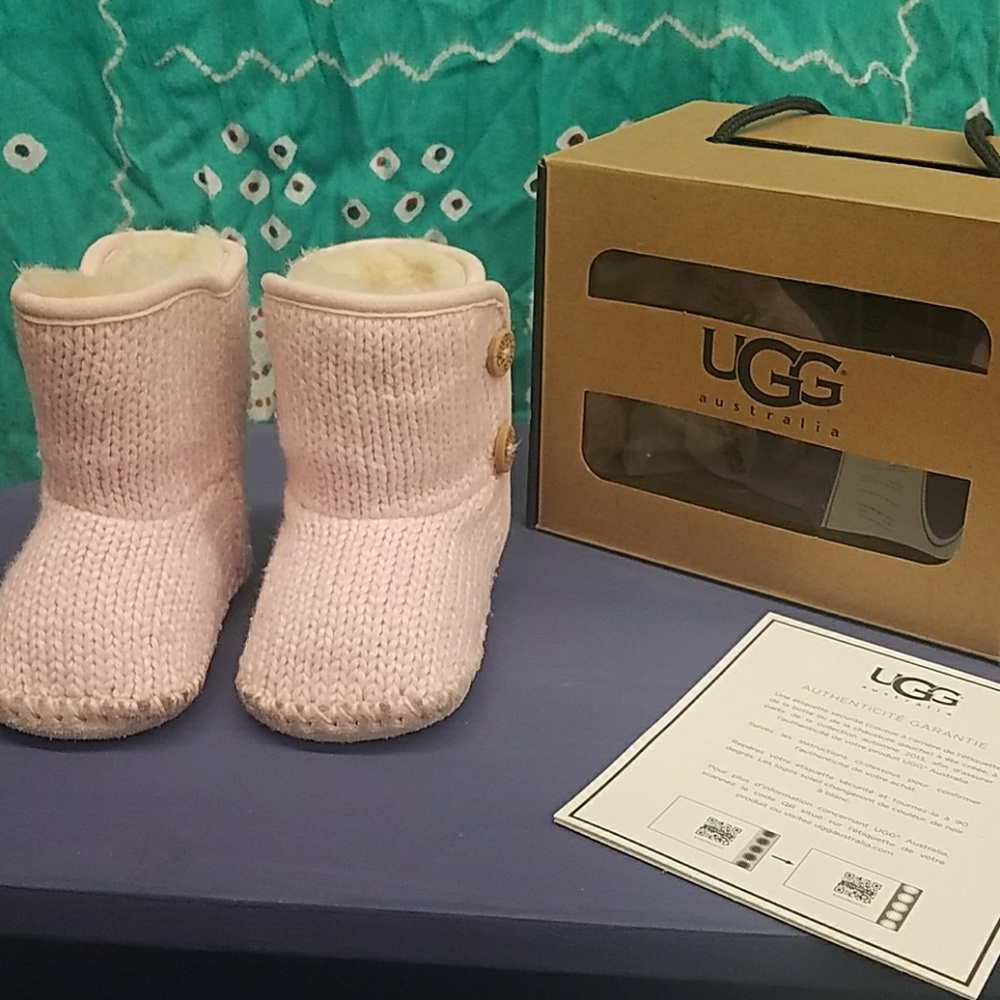 Ugg  Baby bubble gum pink